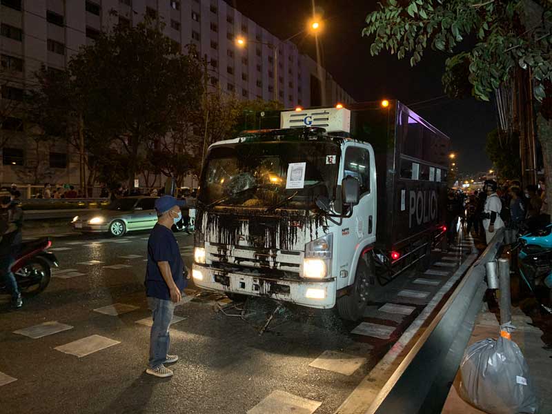 Police-Bus-shot.jpg
