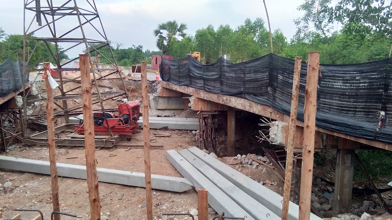 131330199_construction03.png.33221cba6a3ddc7399deb08a6559b36b.png