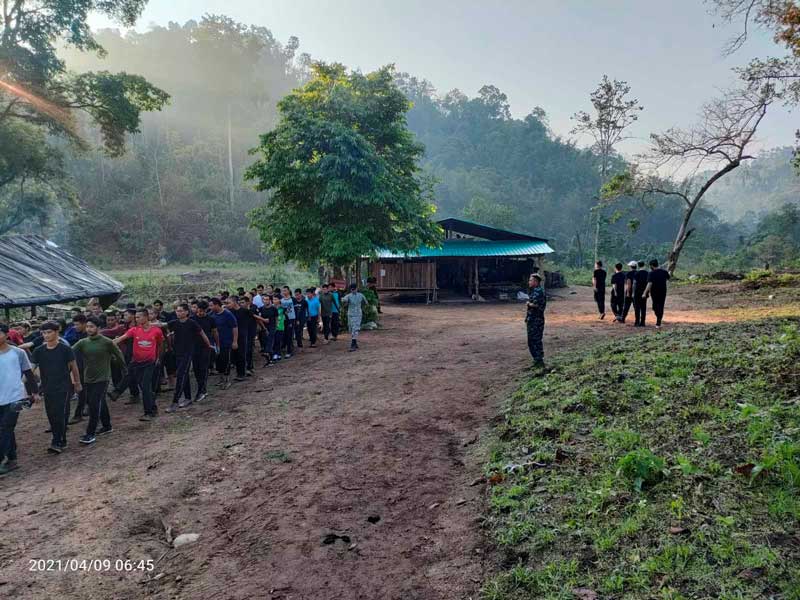 2021-04-27T014023Z_1_LYNXMPEH3Q01G_RTROPTP_4_MYANMAR-POLITICS.jpg