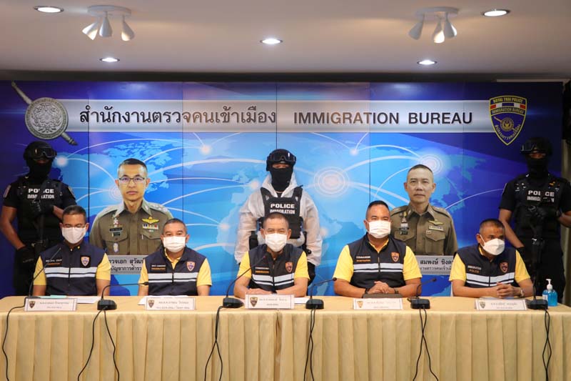 4_5_64 แถลงข่าว_๒๑๐๕๐๔(3).jpg