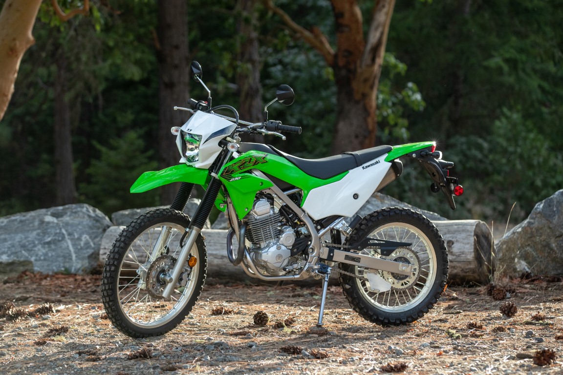 1415343746_Kawasaki_KLX230_First_Ride_Review-14(Medium).jpg.3116e4e56595bddc319911233947bc19.jpg