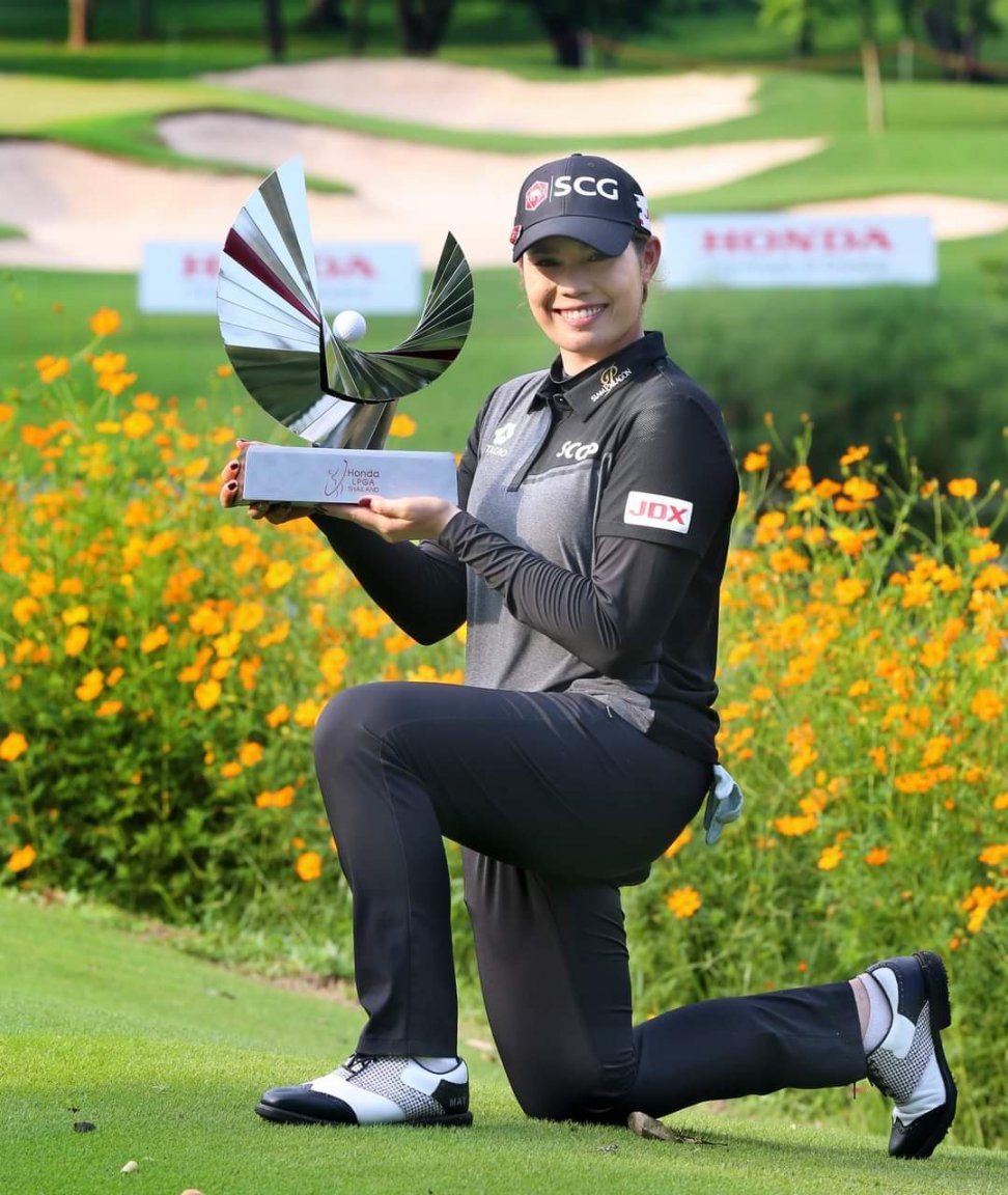 ARIYA JUTANUGARN1.jpg