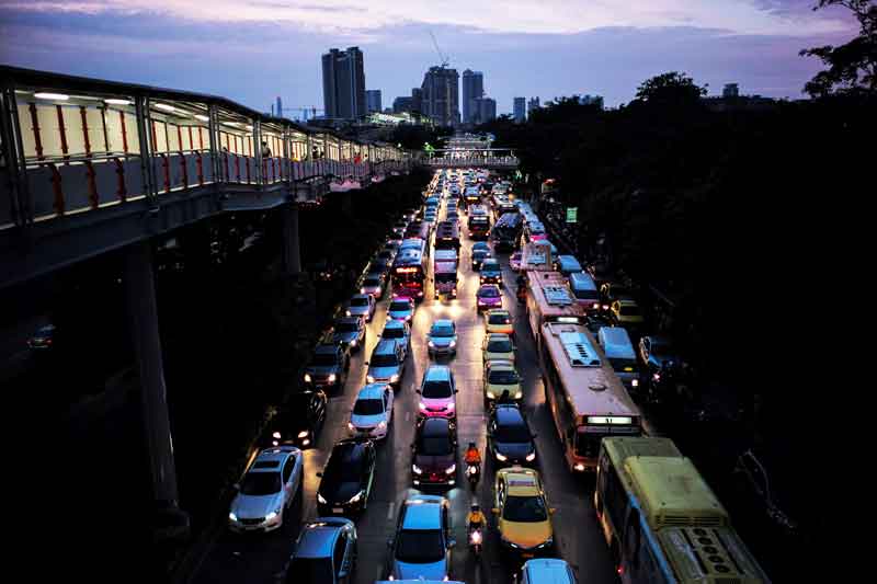 2021-05-20T035926Z_1_LYNXNPEH4J04P_RTROPTP_4_THAILAND-DAILYLIFE.JPG