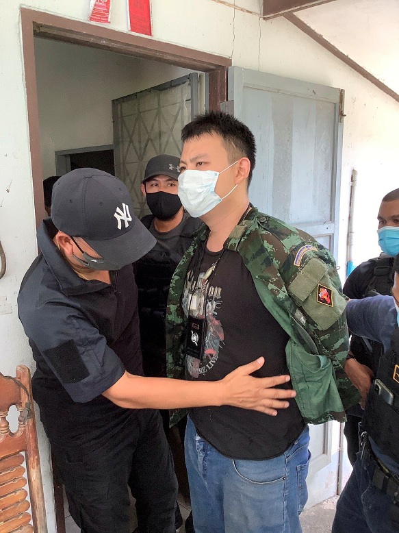 2021-06-24T083217Z_1_LYNXNPEH5N0C1_RTROPTP_4_HEALTH-CORONAVIRUS-THAILAND-SHOOTING.JPG