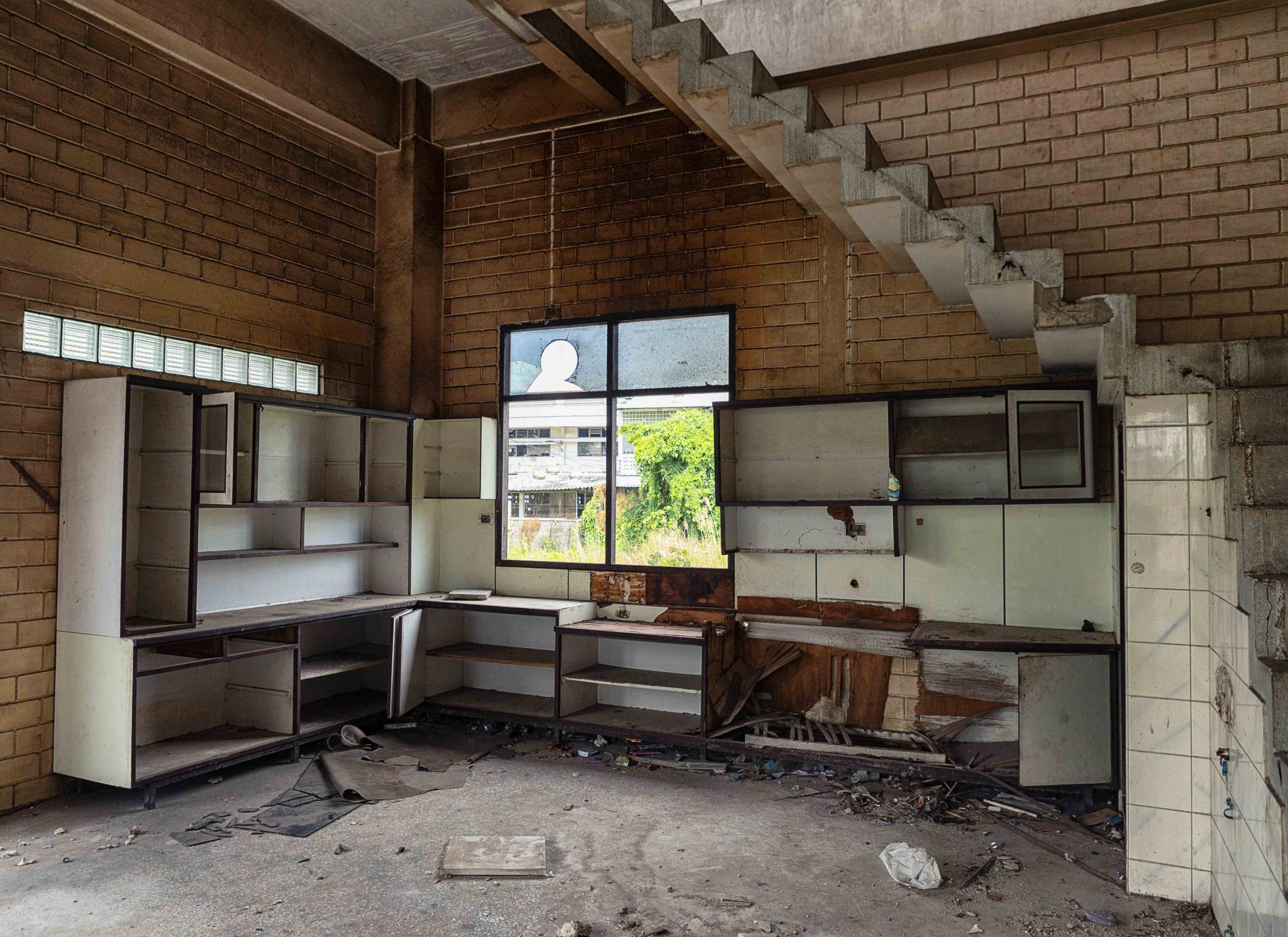 202100416dw146 copy.jpg