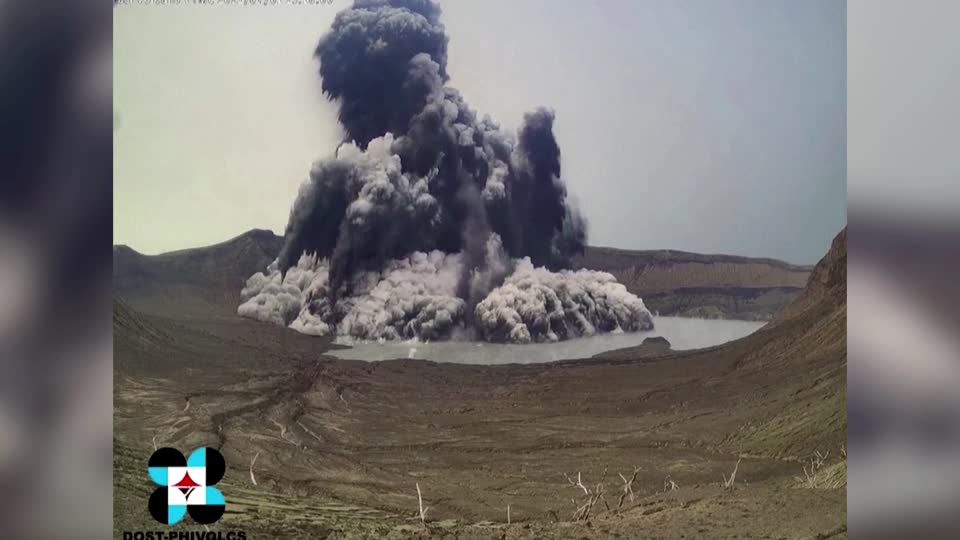 2021-07-02T161134Z_1_LOP000N2BOYLS_RTRMADP_BASEIMAGE-960X540_PHILIPPINES-VOLCANO-ROUGH-CUT.JPG