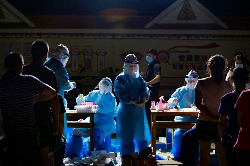 2021-07-05T001235Z_1_LYNXNPEH64002_RTROPTP_4_HEALTH-CORONAVIRUS-CHINA-MYANMAR.JPG