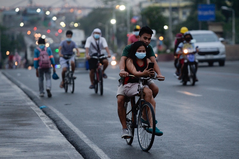 2021-07-30T025417Z_1_LYNXMPEH6T050_RTROPTP_4_PHILIPPINES-DAILYLIFE.JPG