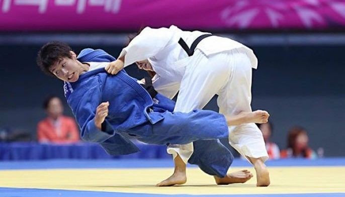 581749011_KiyomiWatanabe.jpg.2c5d8f529918d231ee18e0282c9d386c.jpg