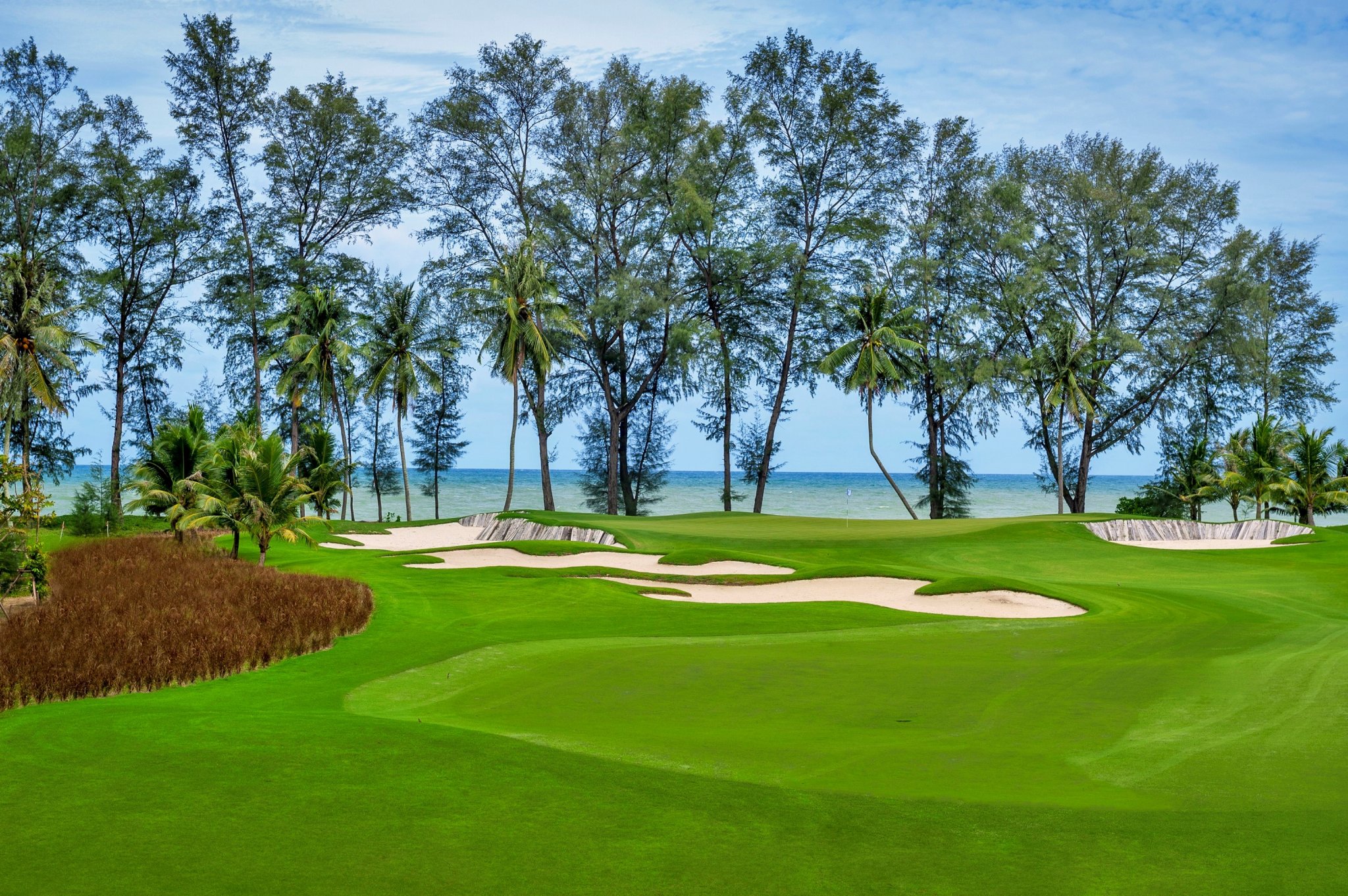 Aquella-Hole11.thumb.jpg.2aa293fd28508b899d64dc079aeaea9d.jpg