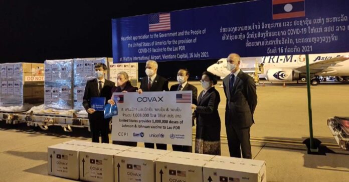 Over-1-Million-Covid-19-Vaccines-Donated-by-United-States-through-COVAX-Facility-Arrive-in-Laos-696x364.jpg.98ddab5d19e5cec4e372e61fd4593f92.jpg