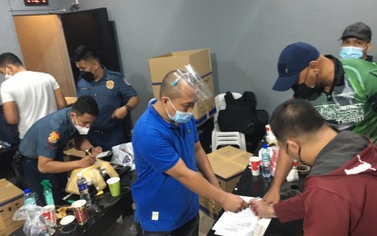 acg-busts-cybersex-ops-in-valenzuela-batangaspnp-photo.jpg.9baafc1ac633b86fe4c1d99448949c8c.jpg