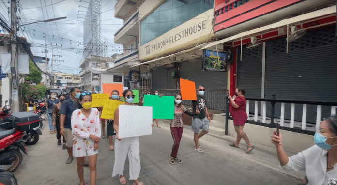 huahinbarprotest-696x383.png