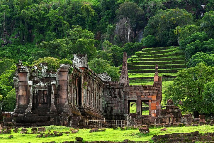 laos-champasak-town-wat-phu.jpg.53ce6fba77d2c55707fdb763496b03bd.jpg