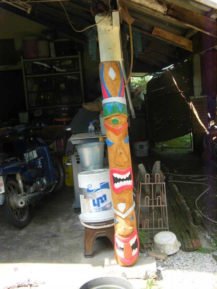 Tiki (2).jpg