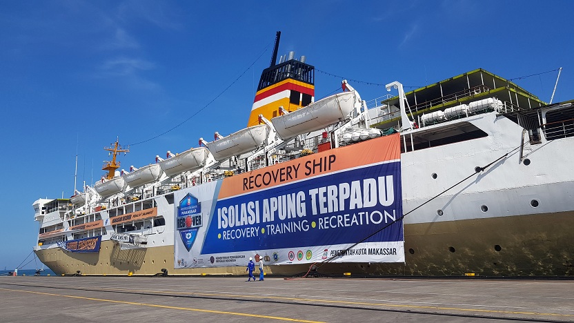 2021-08-13T010520Z_1_LYNXMPEH7C00R_RTROPTP_4_HEALTH-CORONAVIRUS-INDONESIA-SHIP.JPG