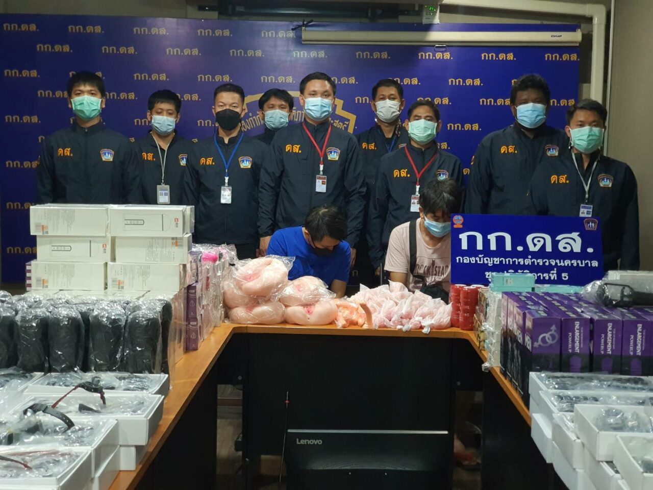 Thai and Chinese sidekick caught red handed with 3 million baht s