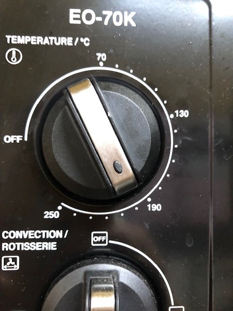 911426715_oven02.jpg.12e32d419e8d557ea08db01ab37e5279.jpg
