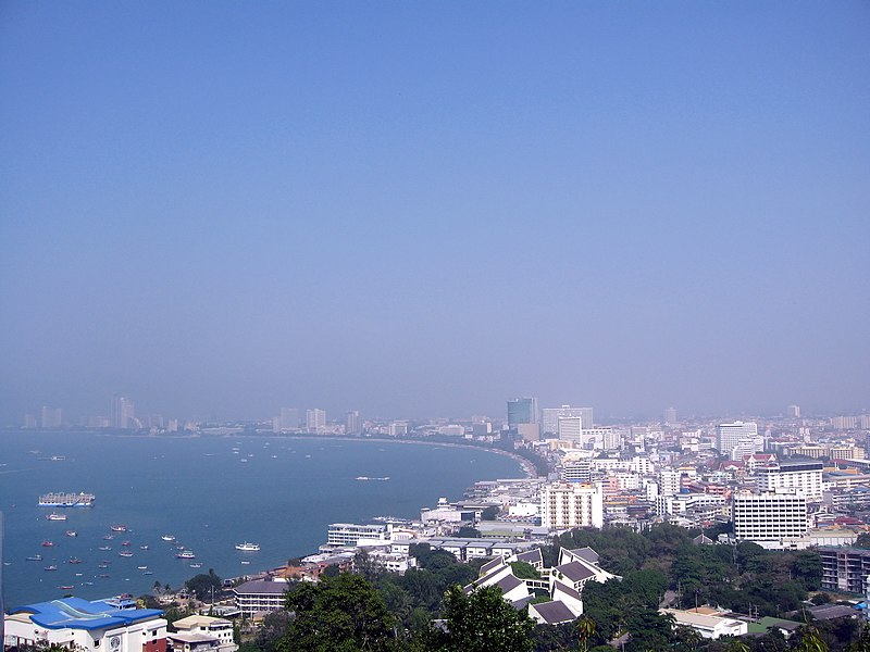 Pattaya_Bay_-_panoramio_(1).jpg
