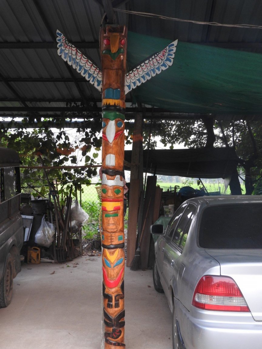 TotemPole.JPG