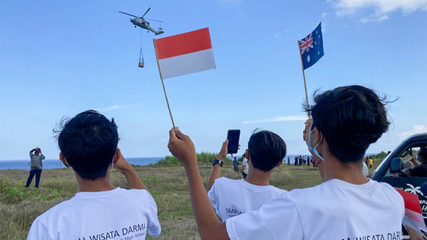 1284854154_ausmain.jpg.1596b0ab77d4a23f0b0b35d856c10d64.jpg