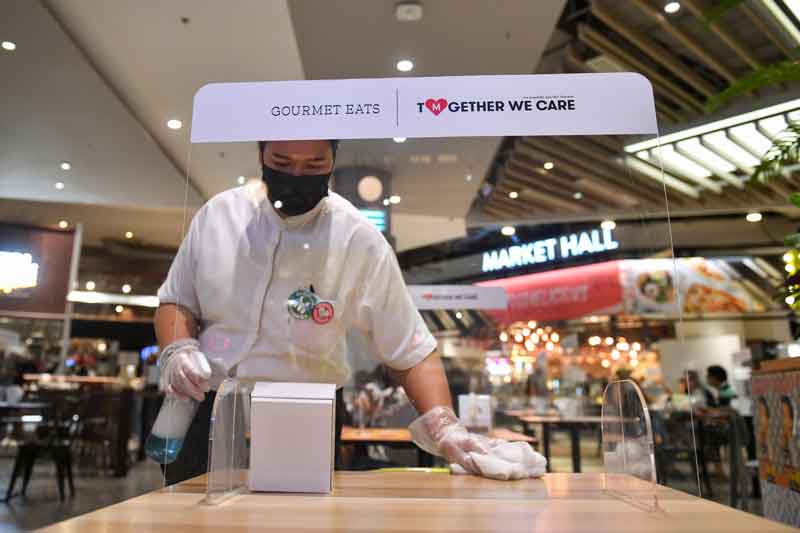 2021-09-01T101636Z_1_LYNXMPEH801O5_RTROPTP_4_HEALTH-CORONAVIRUS-THAILAND.JPG
