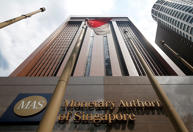 2021-09-02T040821Z_1_LYNXMPEH8103U_RTROPTP_4_SINGAPORE-CENBANK.JPG