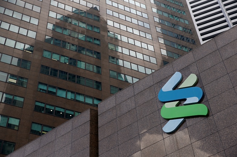 2021-09-06T113043Z_1_LYNXMPEH850E4_RTROPTP_4_STANCHART.JPG