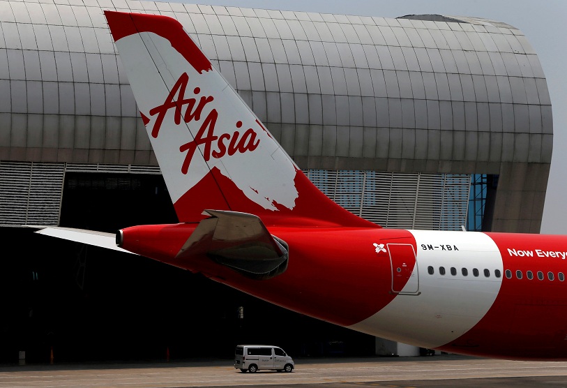 2021-09-17T040323Z_1_LYNXMPEH8G03M_RTROPTP_4_AIRASIA-X-RESTRUCTURING.JPG