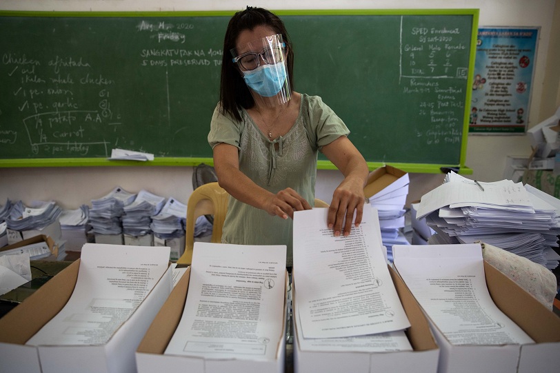 2021-09-20T072101Z_1_LYNXMPEH8J06X_RTROPTP_4_HEALTH-CORONAVIRUS-PHILIPPINES.JPG