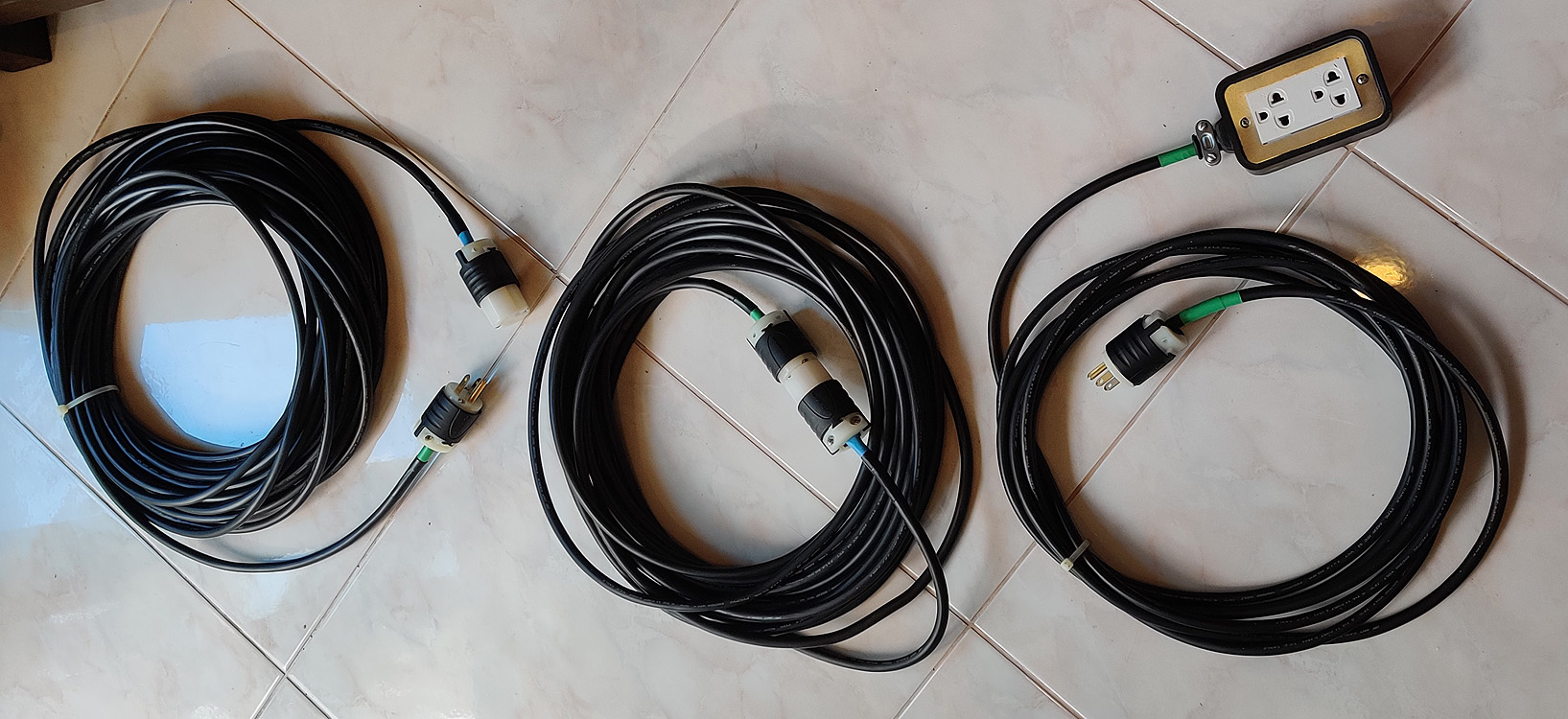 846544620_22meterplus15meterplusdoubleoutlet.jpg.e4fe1c4b8bb397bf601b28ddfc186085.jpg