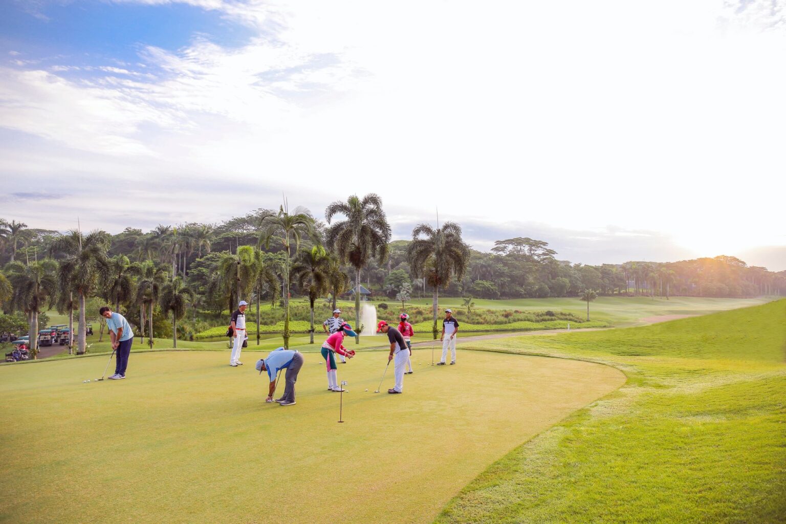 Asia-golf-1536x1024.jpg.8ae6e1cbef8bd76253bce68ee55ee80e.jpg