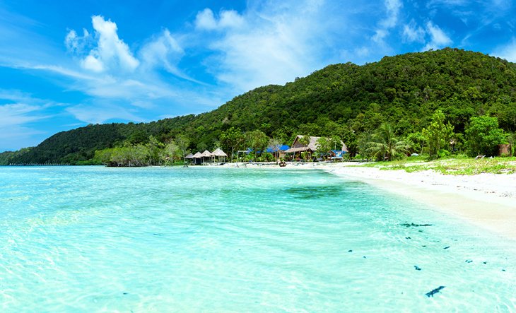cambodia-top-rated-beaches-saracen-bay-koh-rong-samloem.jpg
