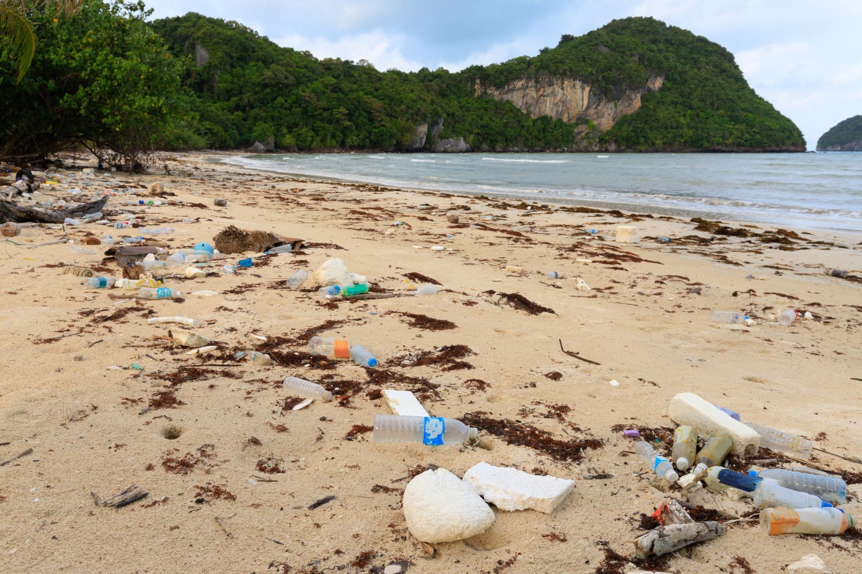plastic-pollution-thailand.jpg