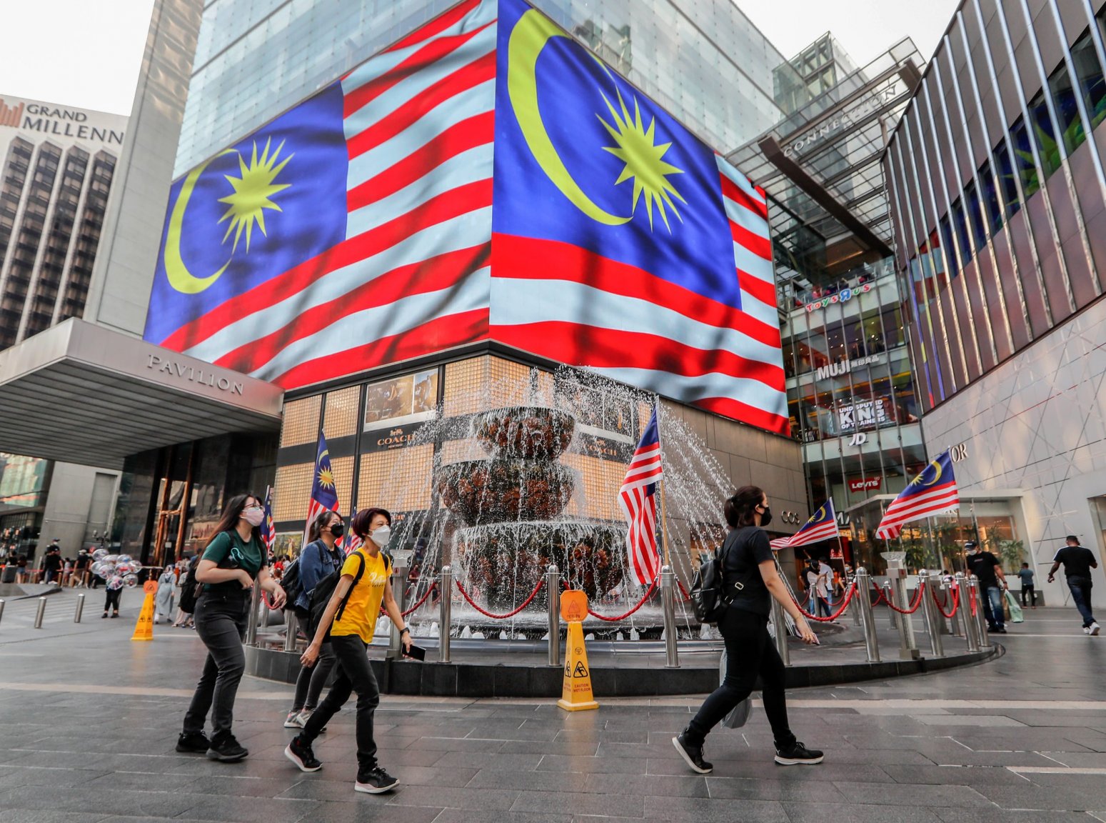 1103395333_malaymain.thumb.jpeg.c06a6422ea0bfc7870114655c8581ed6.jpeg