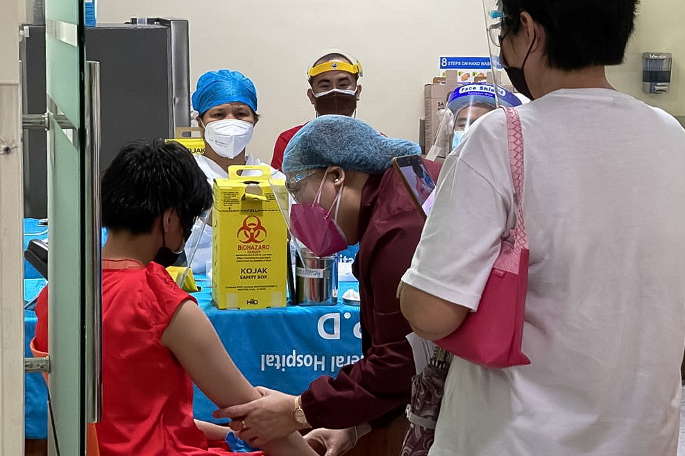 2021-10-15T130826Z_1_LYNXMPEH9E0L5_RTROPTP_4_HEALTH-CORONAVIRUS-PHILIPPINES.JPG.1eacfc33338ec021bf90252e55c97829.JPG