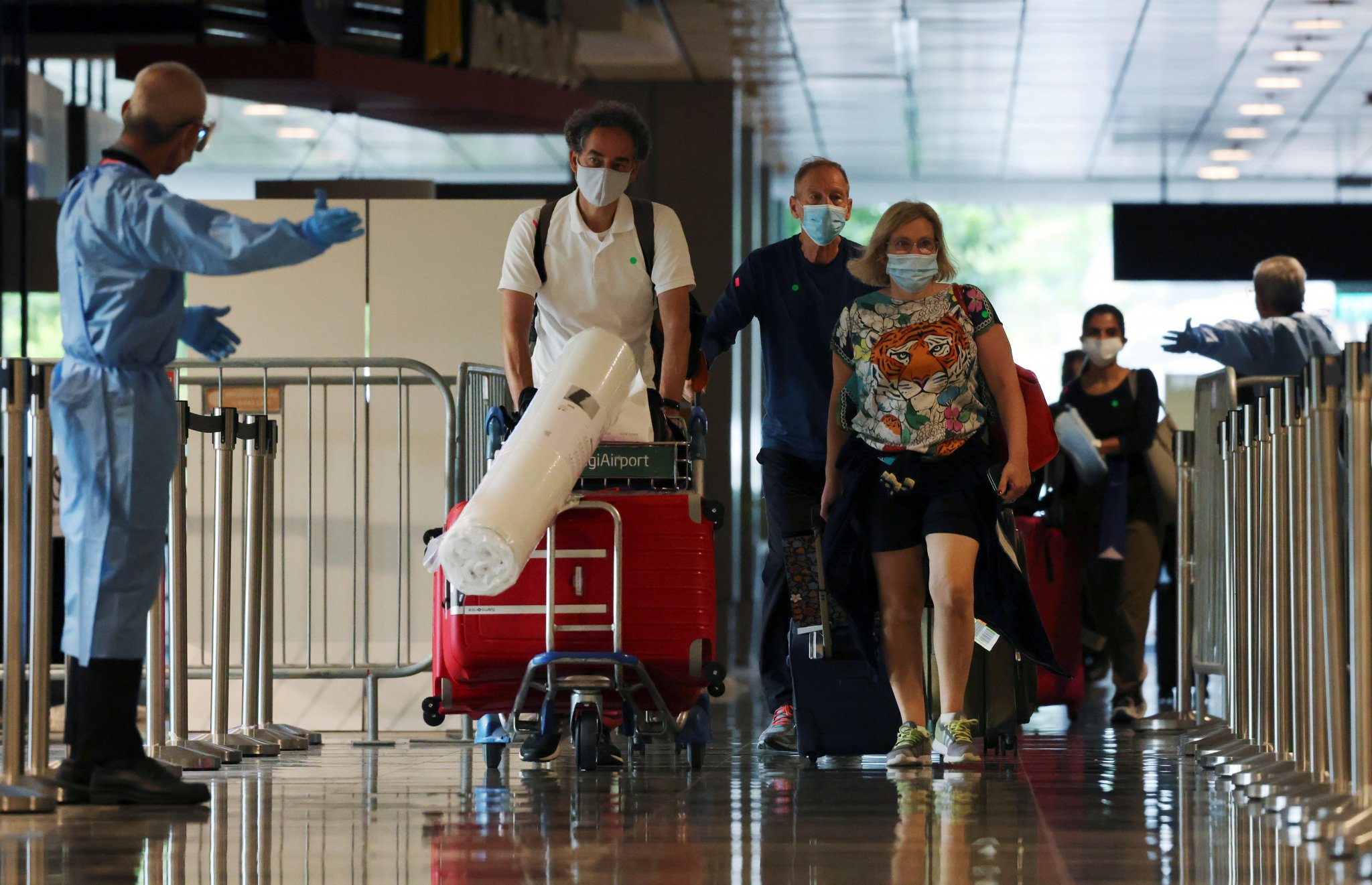 2021-10-20T070349Z_1_LYNXMPEH9J09F_RTROPTP_4_HEALTH-CORONAVIRUS-SINGAPORE.thumb.JPG.0f9f3b7ec7c6d66e6aa94ab3c07a0150.JPG