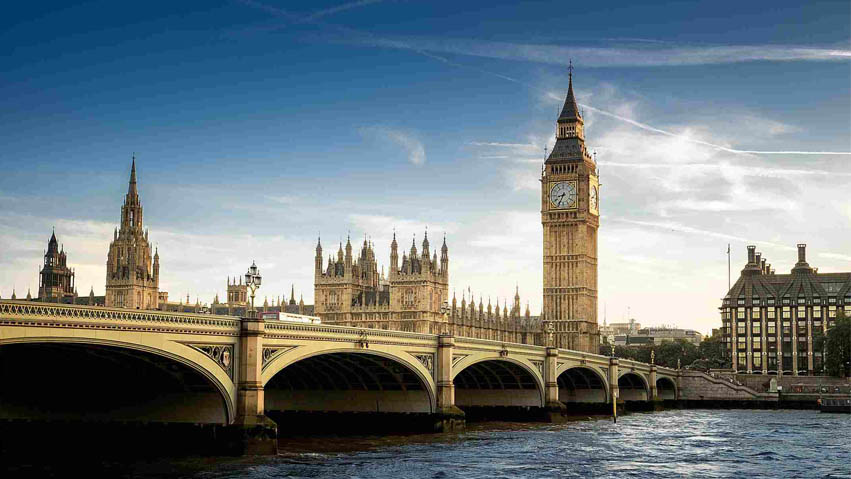 861381216_londonmain.jpg.5b7bf93262ec7c8e0d37709eaf7712e8.jpg