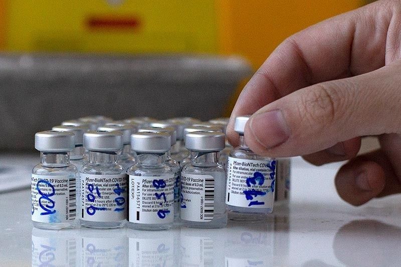 pfizer-vial2021-01-1816-24-18_2021-10-07_10-18-01.jpg