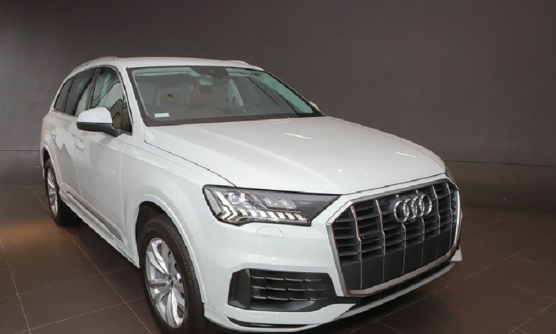 AudiQ72020VnE1Bai4267163755433-8712-8224-1637647361_680x408.jpg
