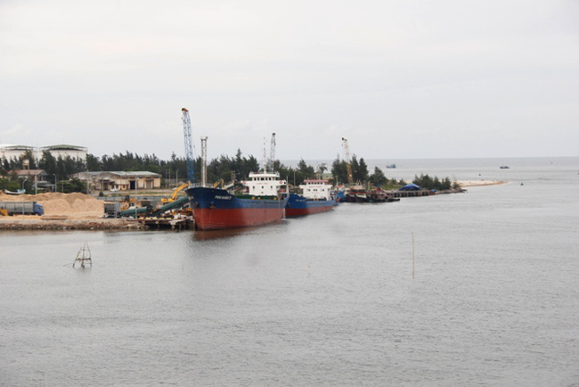cua-viet-1515576131260.jpg.f61b109467f1789f00867ffeab8e0e04.jpg