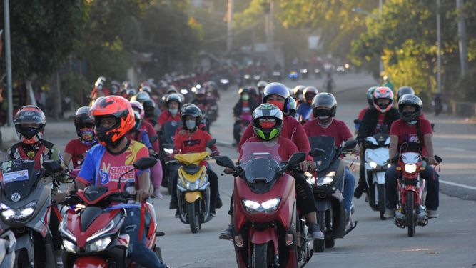 marcos-motorcade-motorcycles-november-7-2021-Richard-Galdones-BBM-ISA-1636274733537-667.jpg.dfa268e6993f6ff12c6da53fb786f305.jpg