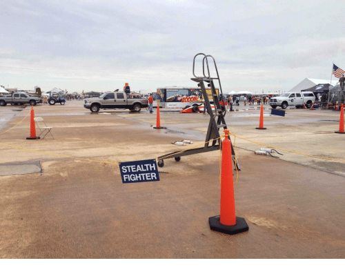 stealth-fighter.jpg.88fc248b238042d895fcc102a83c859b.jpg