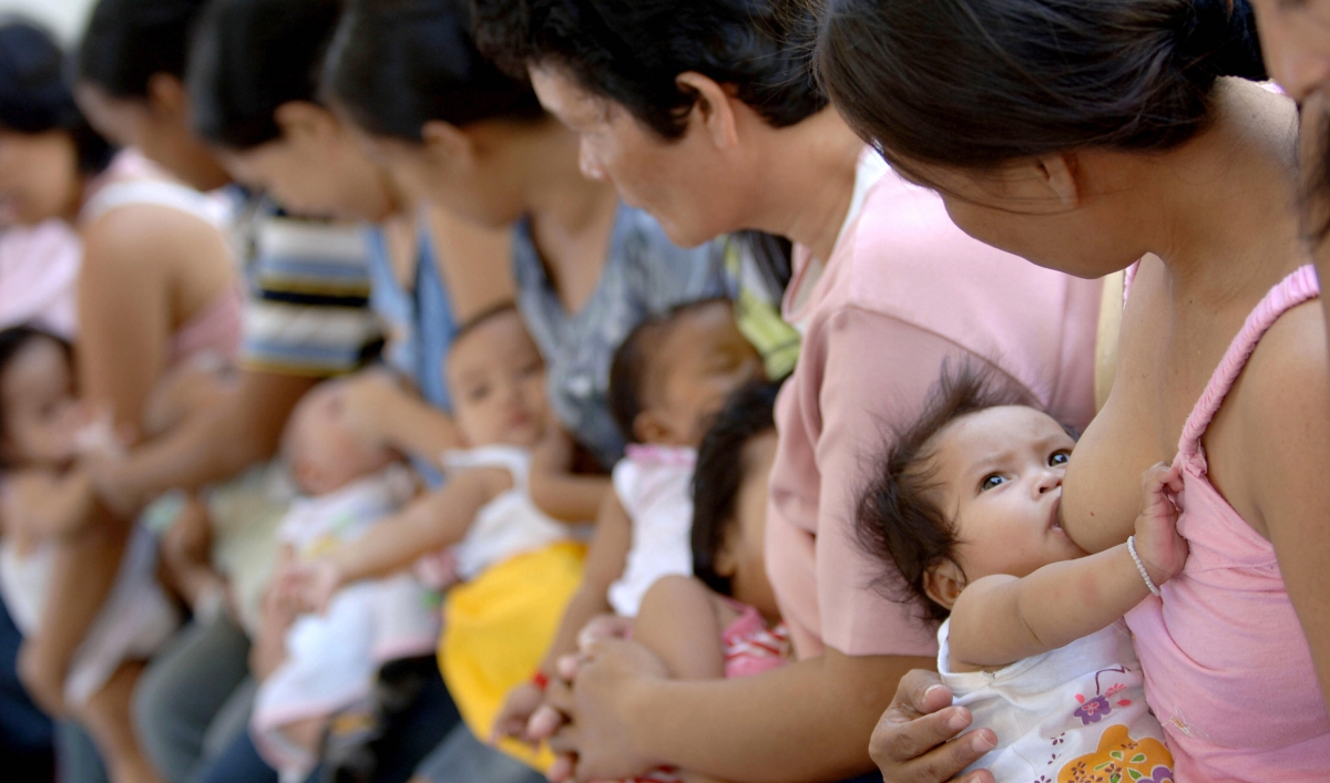 world_breastfeeding_week.jpg.acc5df6f41e621f9d731f247a8ae9bad.jpg