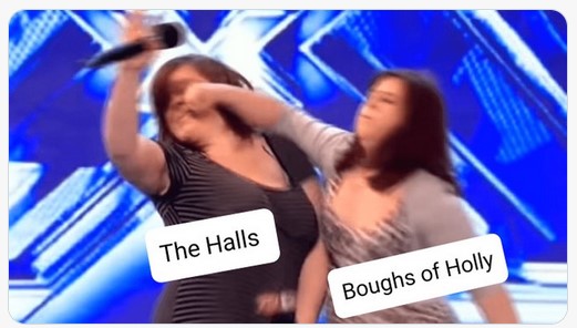 919237698_TheHAllsBowsOfHolly.jpg.74b244325cceb0017f897ab321783ef7.jpg