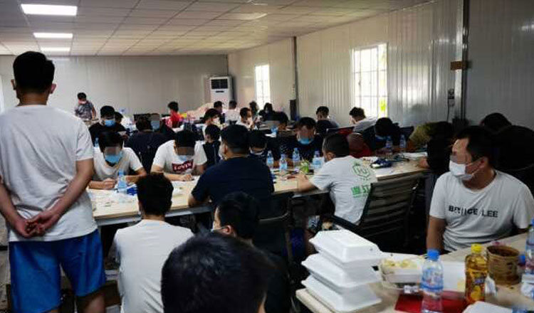 Massive-joint-Cambodian-and-Chinese-police-raid-on-compound-in-Phnom-Penh-close-to-200-suspects-arrested7873.jpg.f054ded72b4196f4727ccfc7031a32cf.jpg