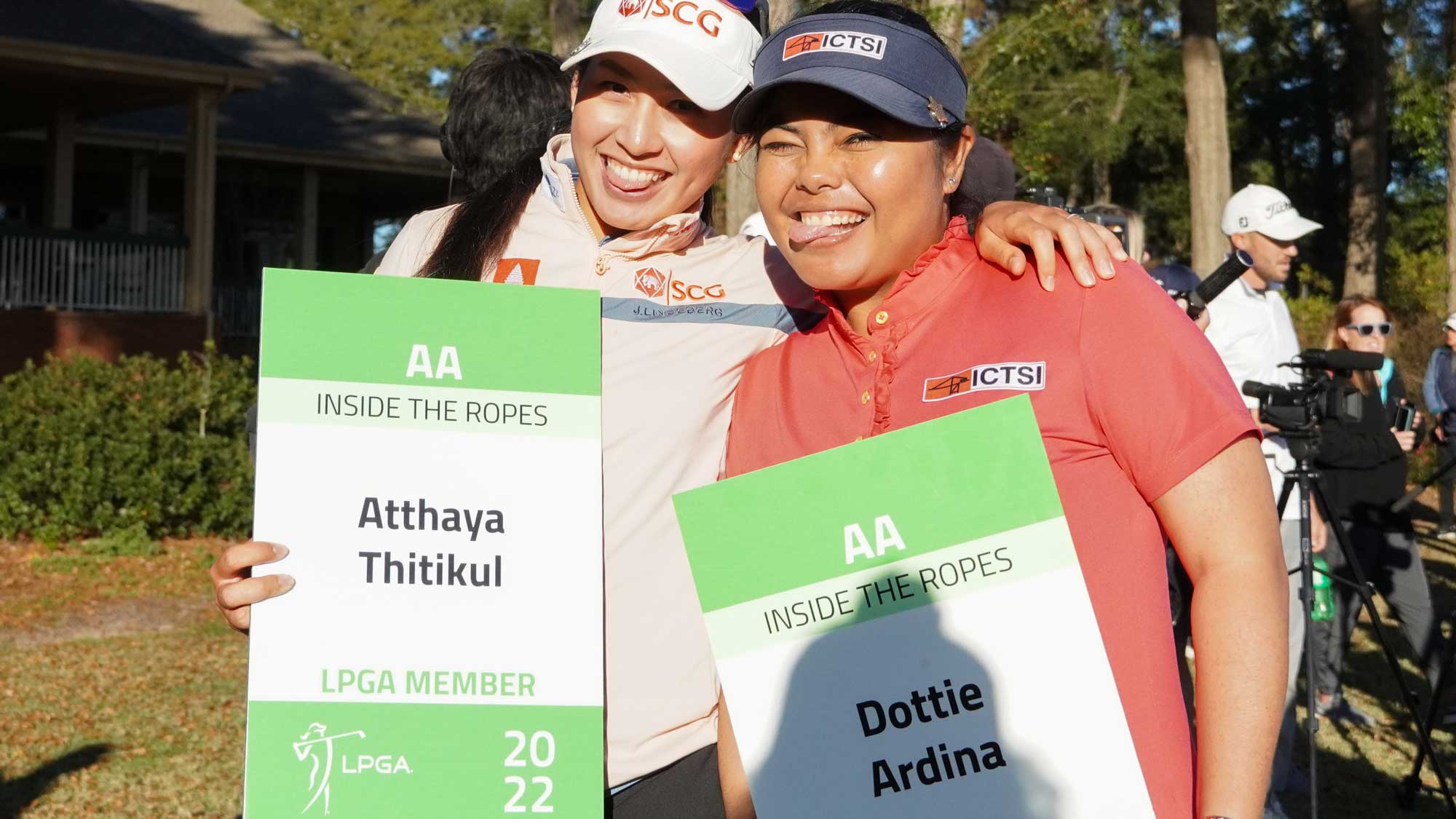 atthaya-thitikul-and-dottie-ardina.jpg.dff101226fa1d05a7ca9cc177f6184fc.jpg