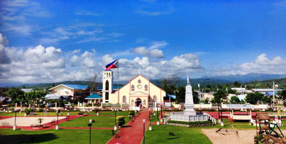 cateel-today-2015-after-typhoon-pablo-in-2012-eden-licayan_orig.jpg.3345d60e2f378c591b2f6cb491800cdf.jpg