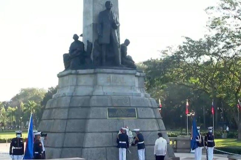 duterte-rizal-dayjpg_2021-12-30_11-18-09.jpg