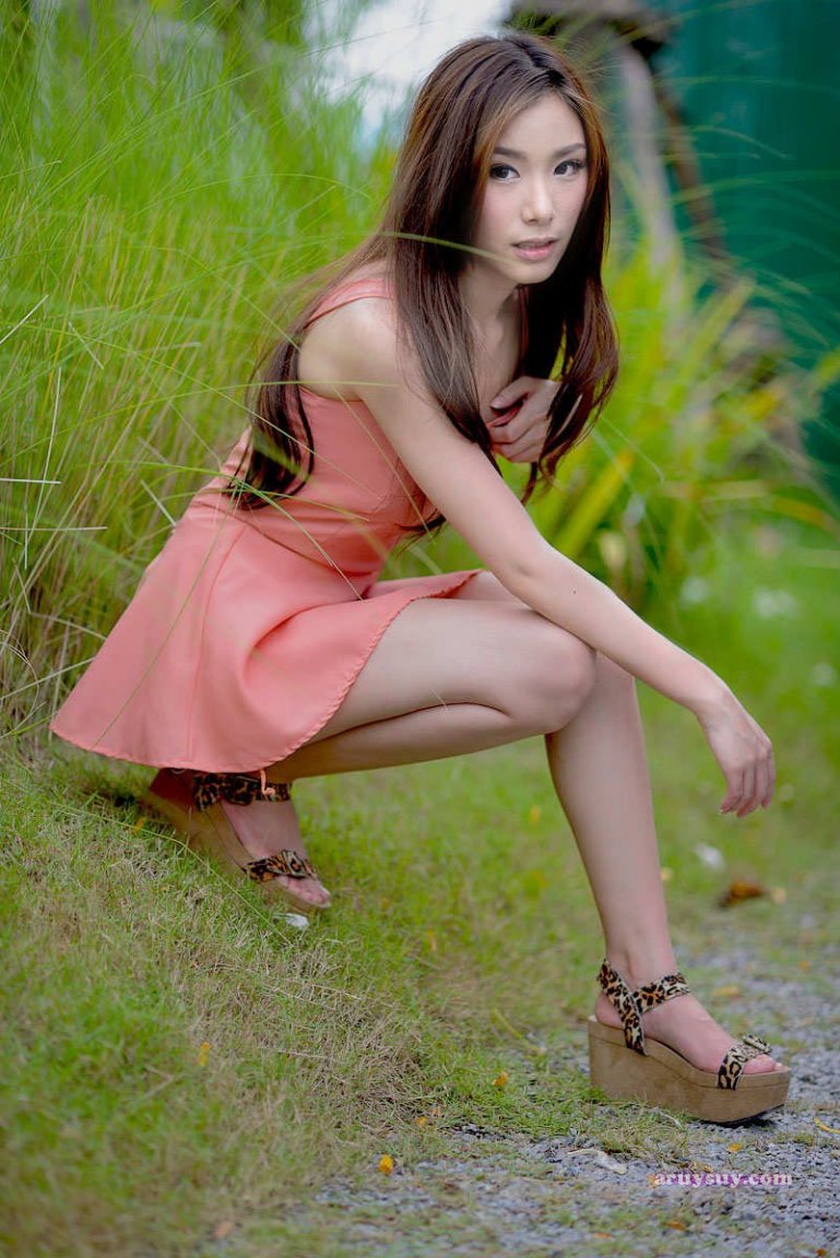 272775884_ThaiChick01.thumb.jpg.871ff6d1ea8438a9e788c2717adb830c.jpg
